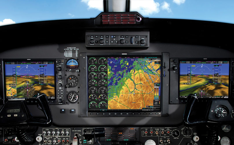 Lifesaver Install Beechcraft King Air 200 G1000 Panel